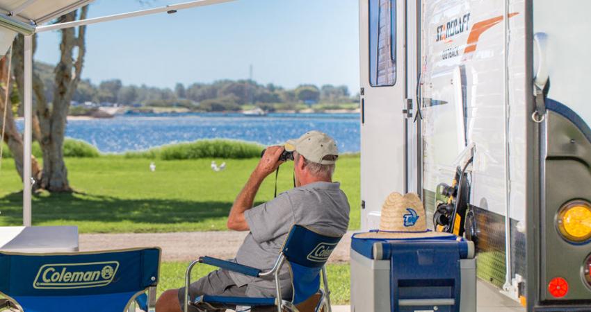 Easts Narooma Accommodation Powered Van Site 900px Jul 19 0006